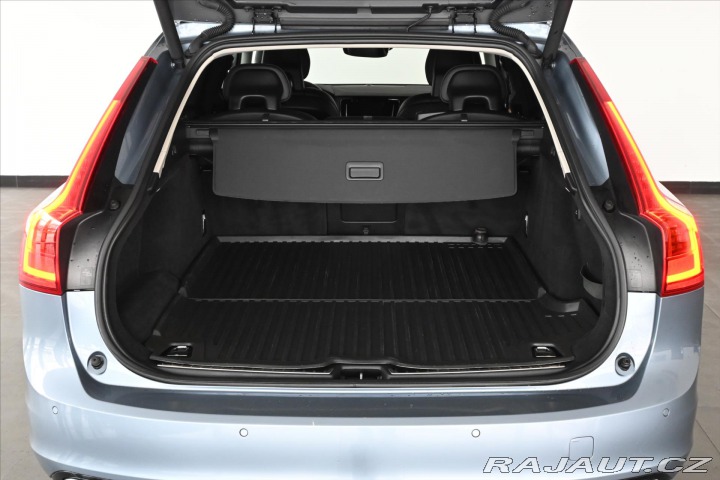 Volvo V90 2,0 D5 AWD 173 kW AWD INS 2019