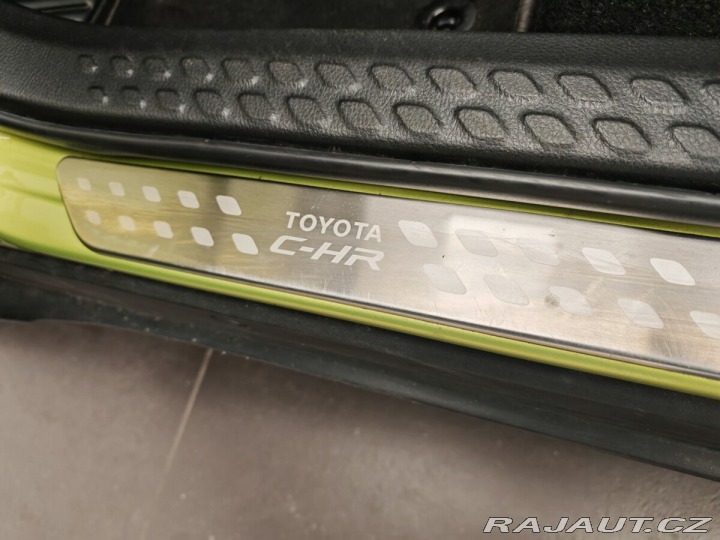 Toyota C-HR 1.8 Hybrid 4x2 Lime Editi 2019