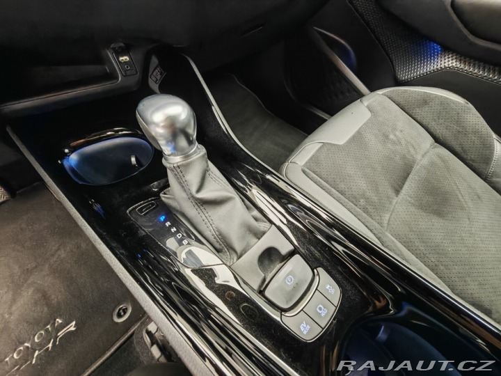 Toyota C-HR 1.8 Hybrid 4x2 Lime Editi 2019