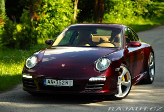 Porsche 911 CARRERA S 3.8-261kW Sport