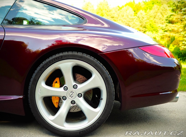 Porsche 911 CARRERA S 3.8-261kW Sport 2005