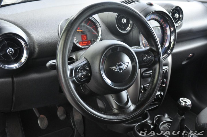 Mini Countryman COOPER 1,6D ALL4 2015