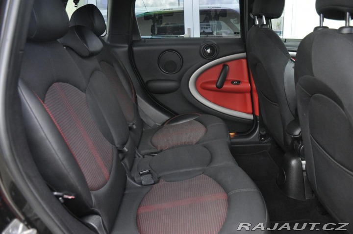 Mini Countryman COOPER 1,6D ALL4 2015