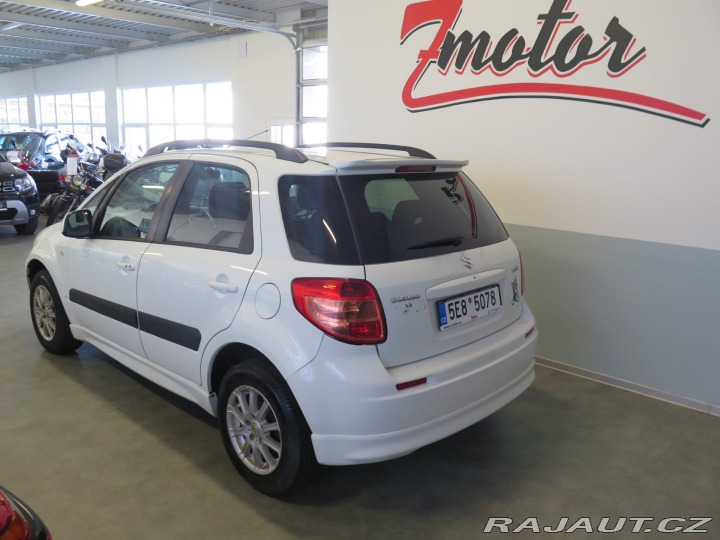 Suzuki SX4 1.6VVT,navi,klima,výhřev, 2009