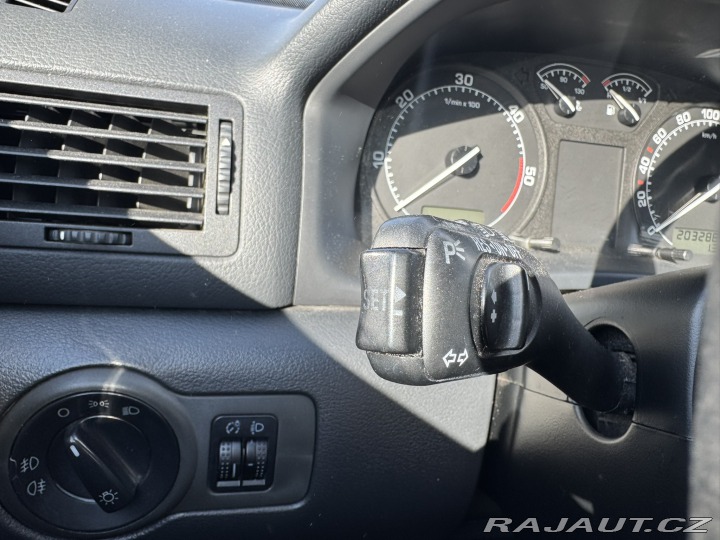 Škoda Octavia 1,9 TDI 81 KW BRZDY STK 2003