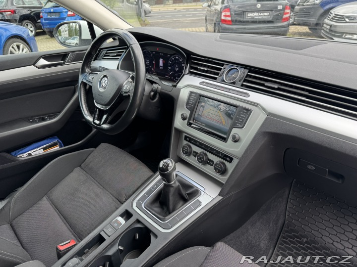 Volkswagen Passat 2,0 TDI 110KW BEZ AD BLUE 2017