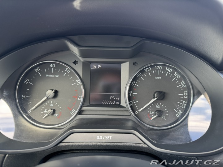 Škoda Octavia 1,2 TSI 63 KW 2. MAJ KOLA 2013