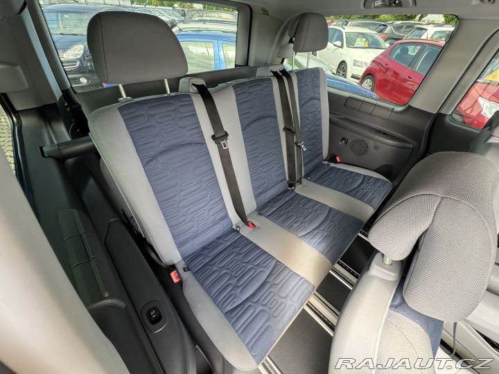 Mercedes-Benz Viano FUN V6 165 KW 2. MAJ DPH 2013