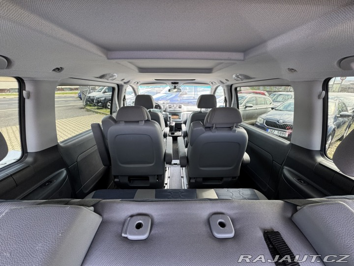 Mercedes-Benz Viano FUN V6 165 KW 2. MAJ DPH 2013