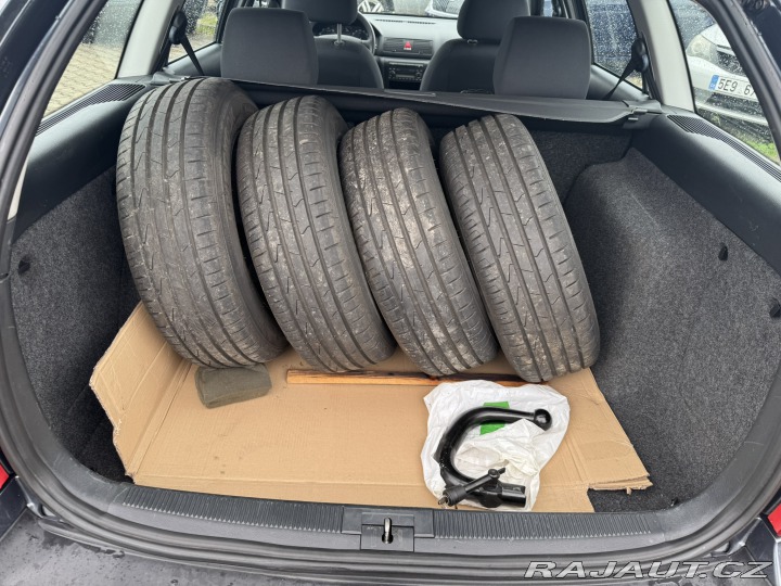 Škoda Octavia 1,6 MPI 75KW 1. MAJ KM SK 2009