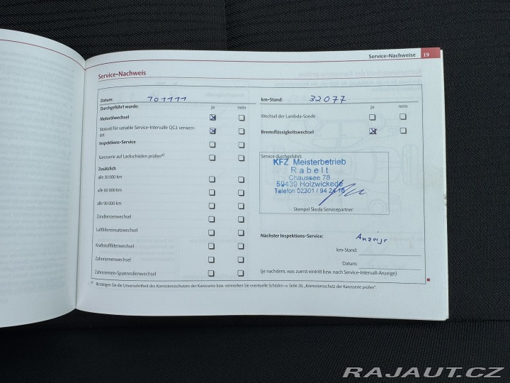 Škoda Octavia 1,6 MPI 75KW 1. MAJ KM SK 2009