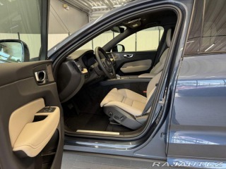 Volvo XC60 B5 2.0L 250+14 HP AT8 AWD 2025
