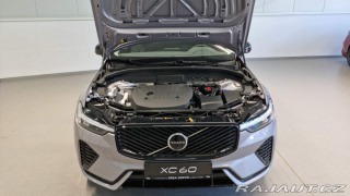 Volvo XC60 B5 2.0L 250+14 HP AT8 AWD 2025