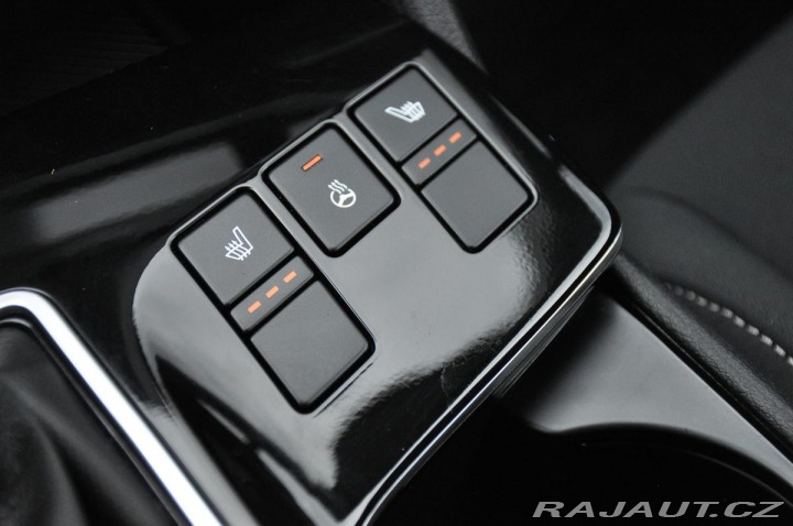 Kia Sportage 1.6 T-GDI DCT 7 REZERVACE 2023