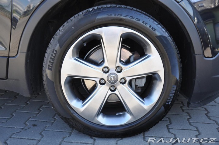 Opel Mokka 1,6i 2012