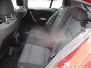 BMW 1 1,6 i 85kw CZauto 2006