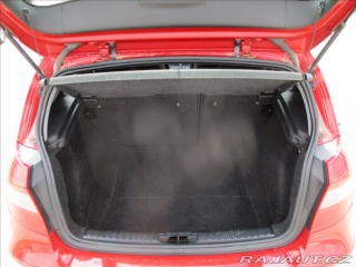 BMW 1 1,6 i 85kw CZauto 2006