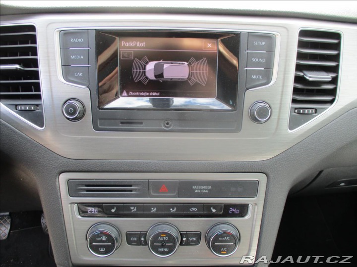 Volkswagen Golf Sportsvan 1,6 TDi 81kw Elegance TOP 2014
