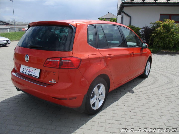 Volkswagen Golf Sportsvan 1,6 TDi 81kw Elegance TOP 2014