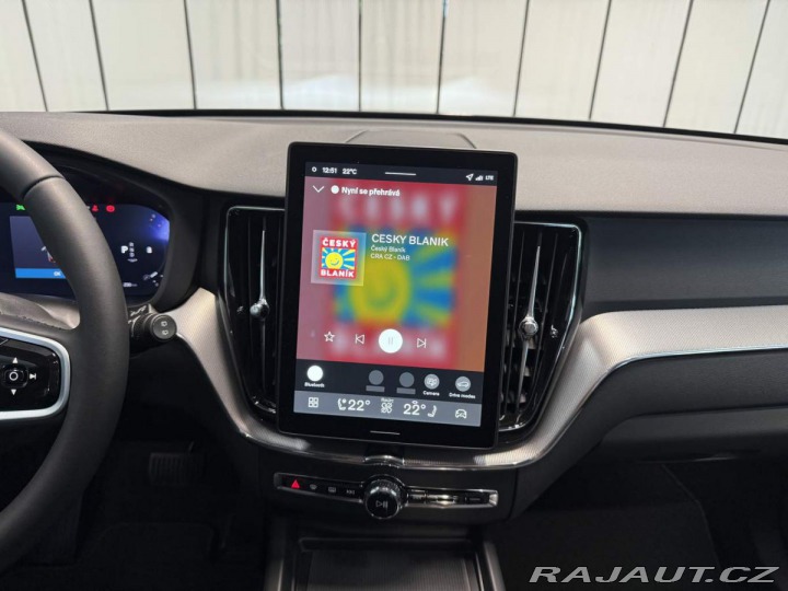Volvo XC60 B5 2.0L 250+14 HP AT8 FWD 2025