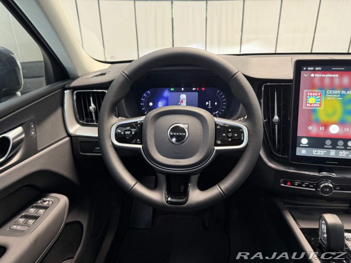 Volvo XC60 B5 2.0L 250+14 HPAT8 AWD 2026