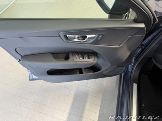 Volvo XC60 B5 2.0L 250+14 HP AT8 FWD 2025