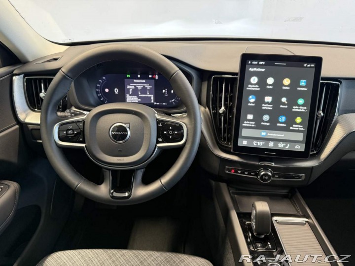 Volvo XC60 B5 2.0L 250+14 HP AT8 FWD 2025