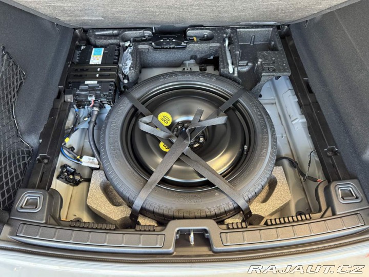 Volvo XC60 B5 2.0L 250+14 HP AT8 FWD 2025
