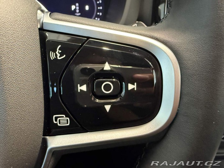 Volvo XC60 B5 2.0L 250+14 HPAT8 AWD 2026