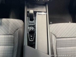 Volvo XC60 B5 2.0L 250+14 HP AT8 FWD 2025