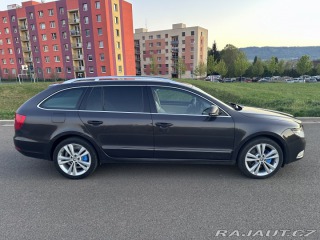 Škoda Superb Osobní 2011
