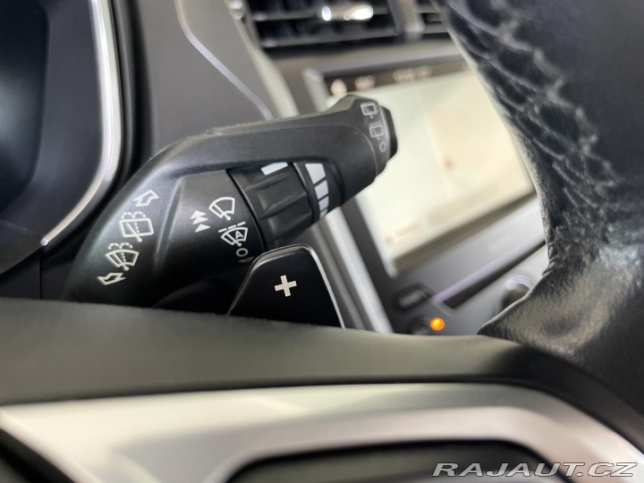 Ford Mondeo 2,0TDI Aut*TITANIUM*Tažné 2018