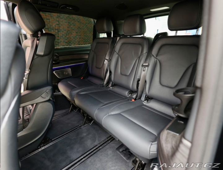 Mercedes-Benz V V300d 4-MATIC AVANTGARDE 2024