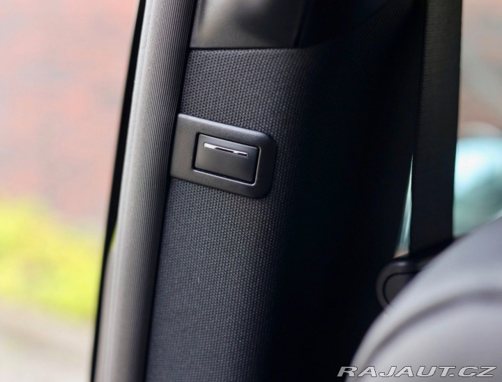 Mercedes-Benz V V300d 4-MATIC AVANTGARDE 2024