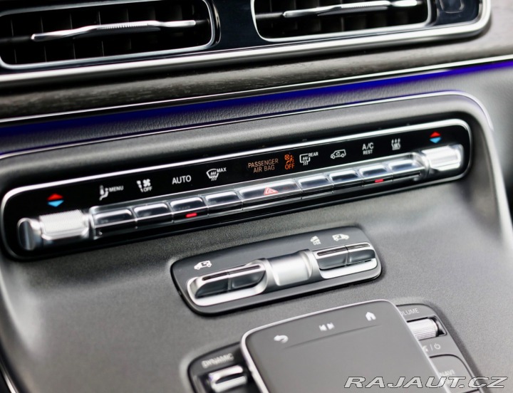 Mercedes-Benz V V300d 4-MATIC AVANTGARDE 2024
