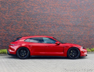Porsche Taycan Cross Turismo 4 *Pasažie 2023