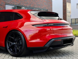 Porsche Taycan Cross Turismo 4 *Pasažie 2023