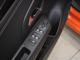Opel Corsa 0,1 50kWh Elegance KAMERA 2020