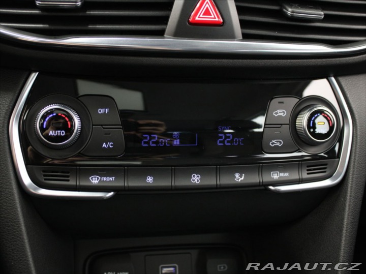 Hyundai Santa Fe 2,2 CRDi 142kW 7-míst 57t 2022