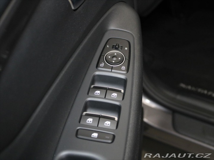 Hyundai Santa Fe 2,2 CRDi 142kW 7 míst 1.m 2022