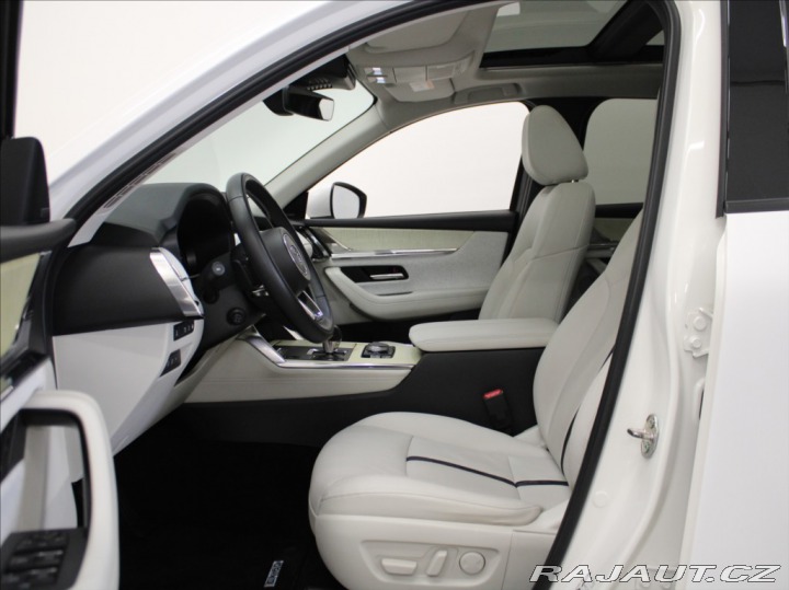 Mazda CX-60 2,5 PHEV 241kW TAKUMI Pan 2022