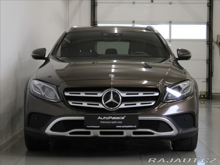 Mercedes-Benz E 2,0 220D All-terrain TAŽN 2017