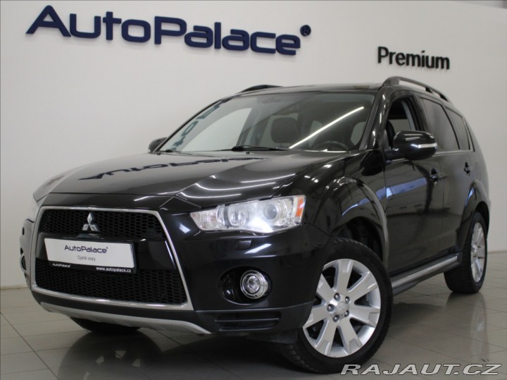 Mitsubishi Outlander 2,2 Di-D AT 4x4 7-míst KŮ 2012