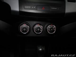 Mitsubishi Outlander 2,2 Di-D AT 4x4 7-míst KŮ 2012