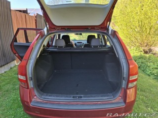 Kia Ceed 1,4 2010