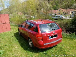 Kia Ceed 1,4 2010