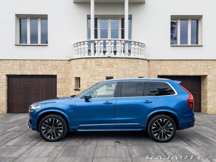 Volvo XC90 R-Design Modrá 2018 63tis 1800