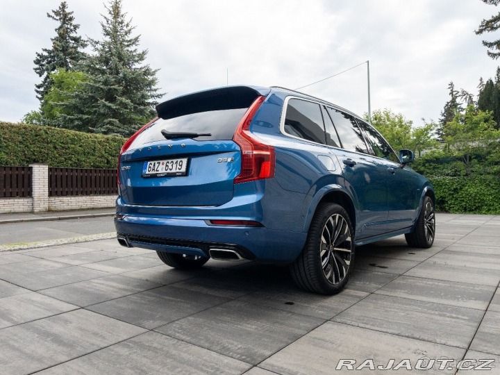 Volvo XC90 R-Design Modrá 2018 63tis 1800