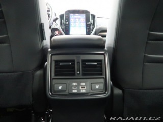 Subaru Forester TOURING 4X4. K ODBĚRU IHN 2025