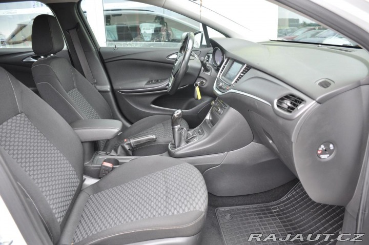 Opel Astra 1.4T CARPLAY 2XKOLA ČR 2016
